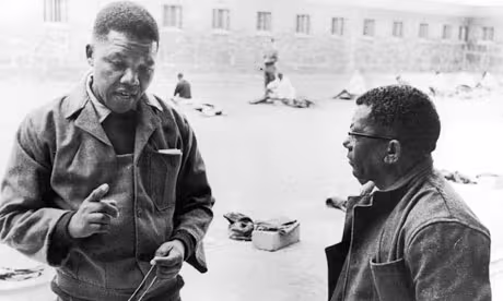 nelson mandela robben island water sisulu