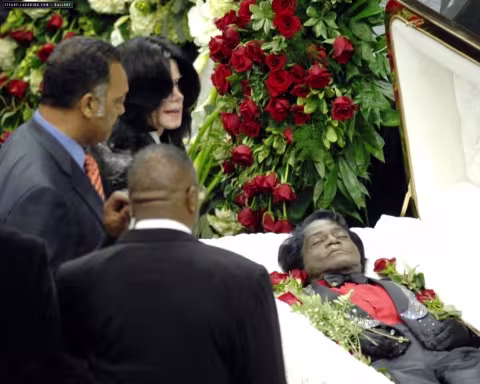 CIBASS Michael y Jesse Jackson con James Brown