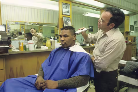CIBASS Mike Tyson cinco