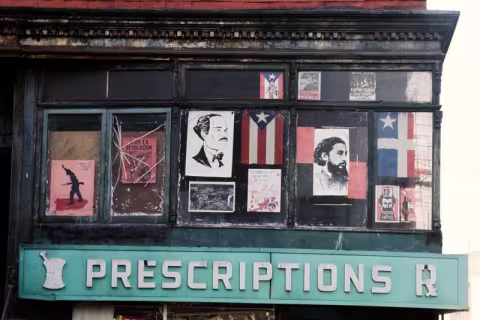 viva-la-revolution-bushwick