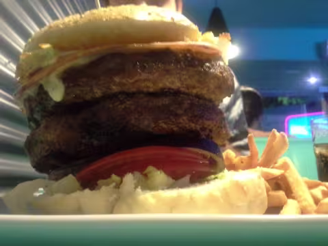 EL AMERICANO