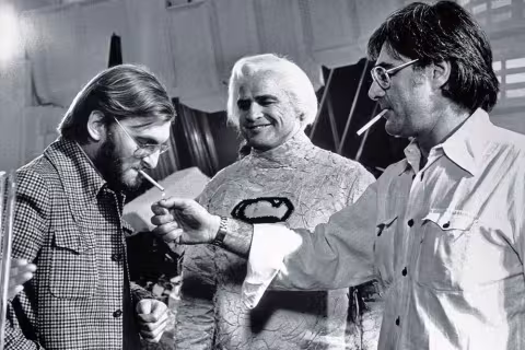 Producer-Pierre-Spengler-Marlon-Brando-and-director-Richard-Donner-having-a-smoke-break-on-the-set-of-Superman
