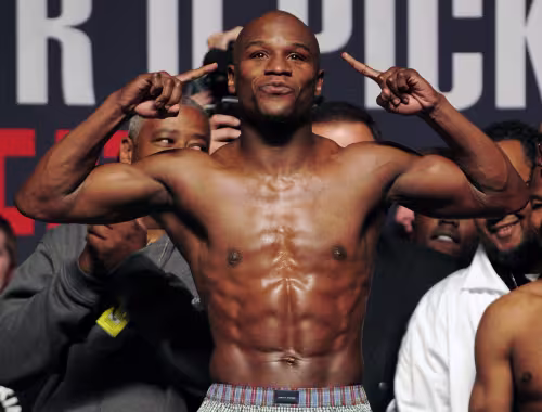 Foto de archivo del 30 de abril de 2010 del boxeador estadounidense Floyd Mayweather Jr. Mayweather anunció el martes, 7 de junio de 2011, que pelará en septiembre contra Víctor Ortiz. (AP Photo/Mark J. Terrill, File)