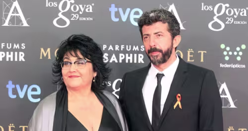 CIBASS Alberto Rodríguez con lazo naranja en el PhotoCall de los premios Goya 2015