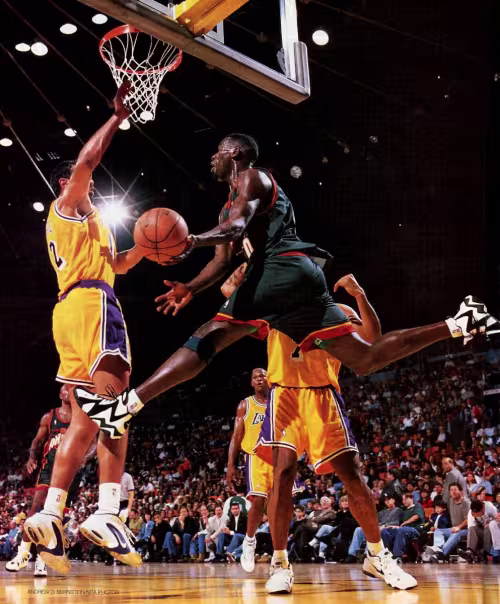 CIBASS Reebok KAMIKAZE Shawn Kemp